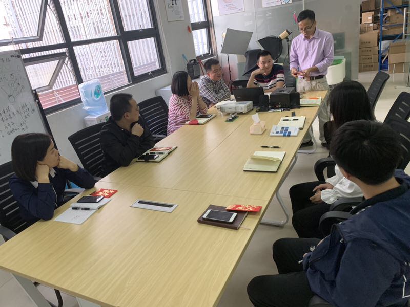 1553689210908987.jpg 群鷹繼電器.jpg